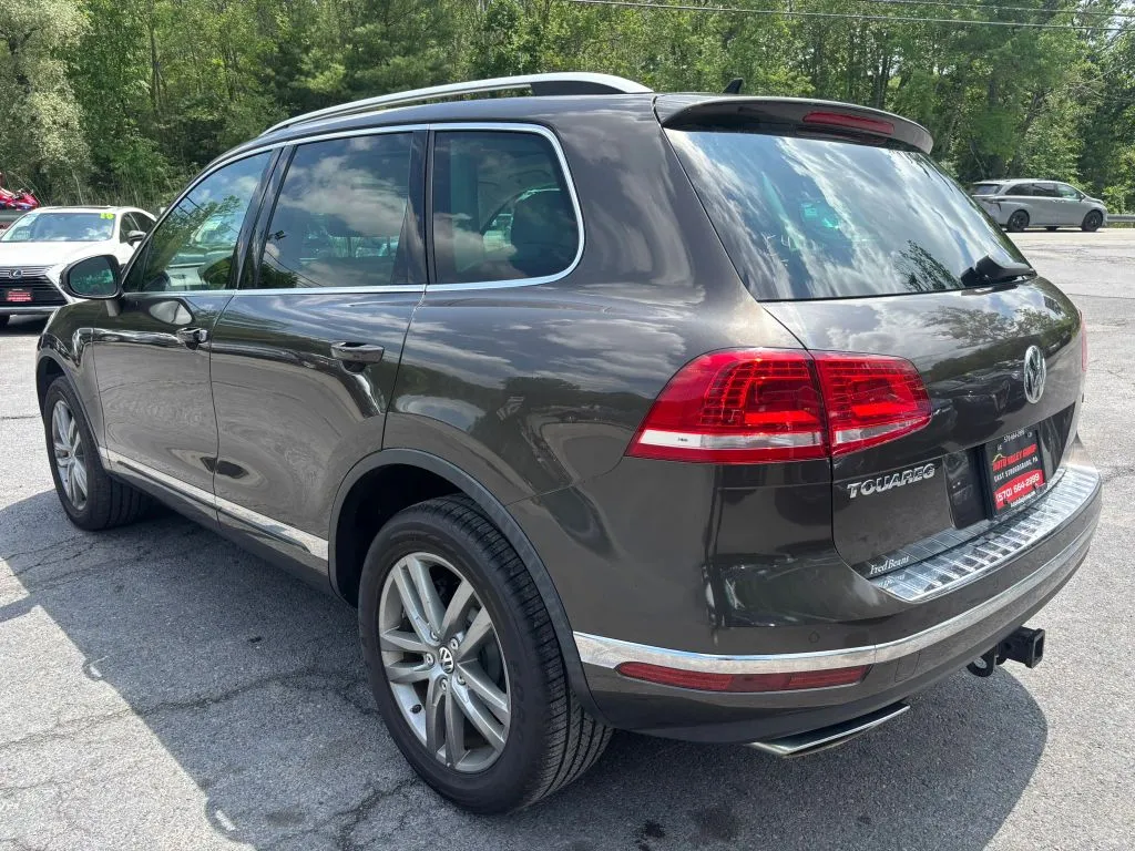 2016 Volkswagen Touareg Lux - Photo 6