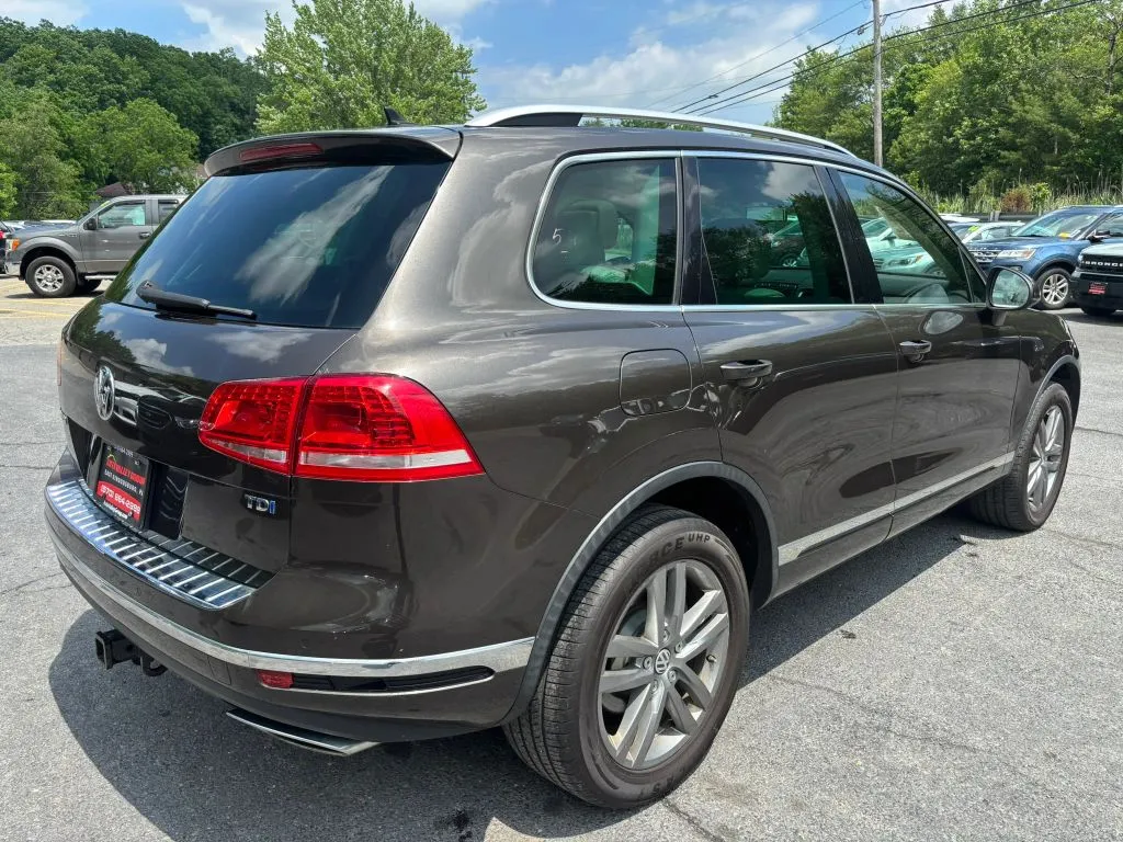 2016 Volkswagen Touareg Lux - Photo 8