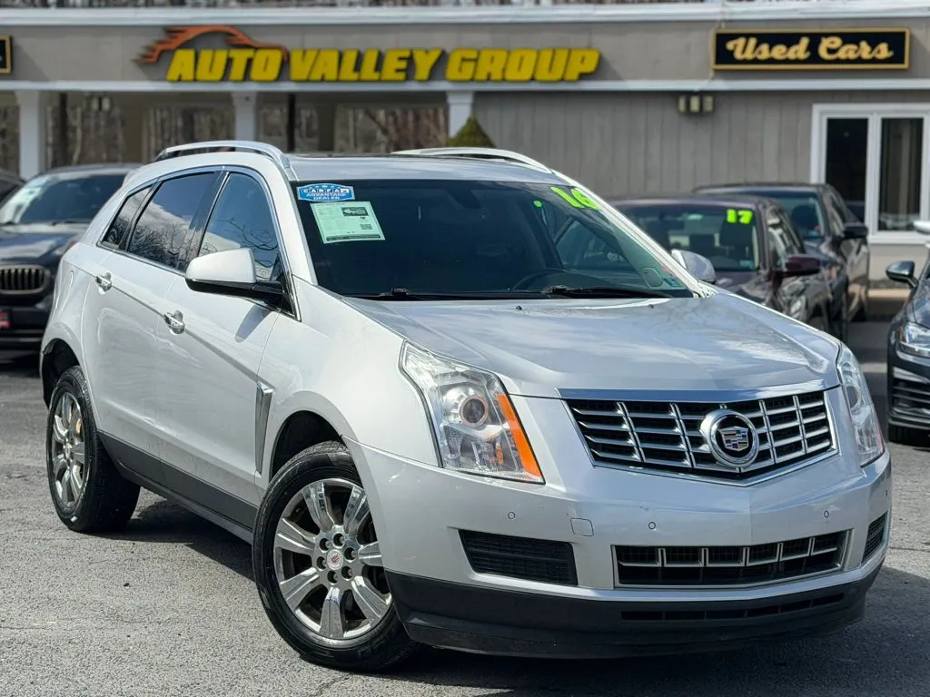 Silver 2016 Cadillac SRX Luxury Collection Sport Utility 4D for sale in East Stroudsburg, PA