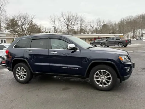 More photos of 2015 Jeep Grand Cherokee Limited Sport Utility 4D at Auto Valley Group, PA