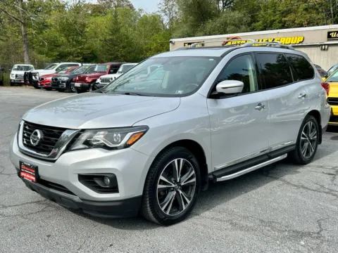 More photos of 2019 Nissan Pathfinder Platinum Sport Utility 4D at Auto Valley Group, PA