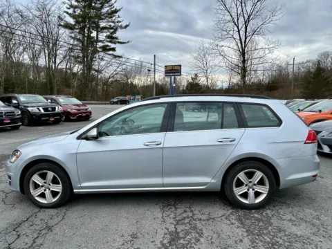 More photos of 2015 Volkswagen Golf SportWagen TDI S Wagon 4D at Auto Valley Group, PA
