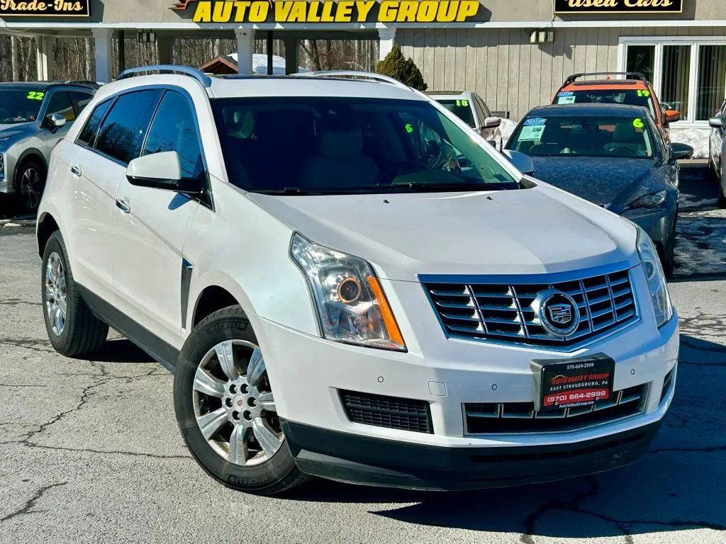 White 2016 Cadillac SRX Luxury Collection Sport Utility 4D for sale in East Stroudsburg, PA