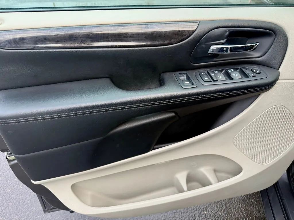 2018 Dodge Grand Caravan SE - Photo 11