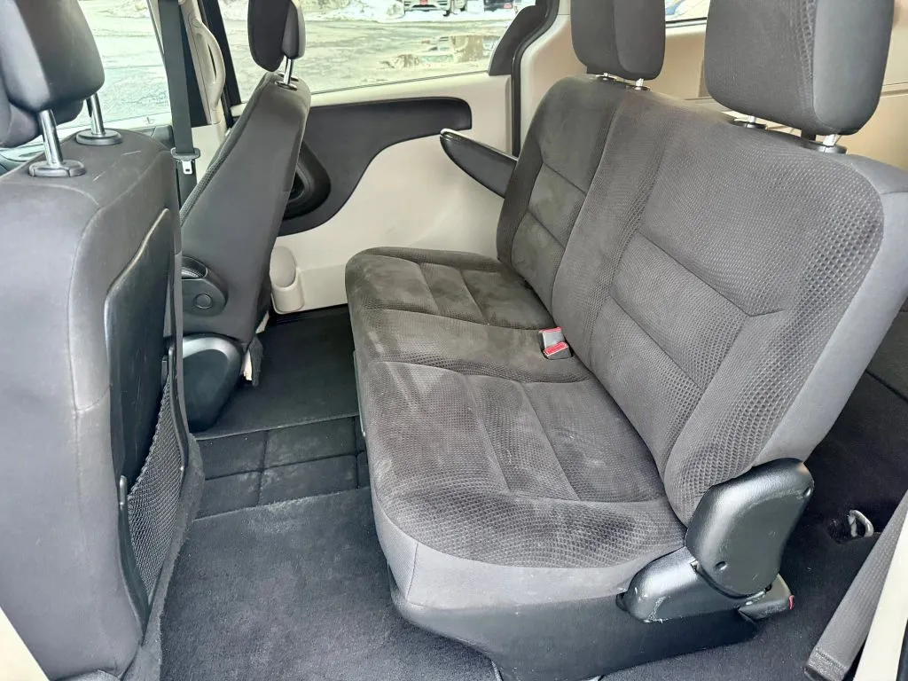 2018 Dodge Grand Caravan SE - Photo 12