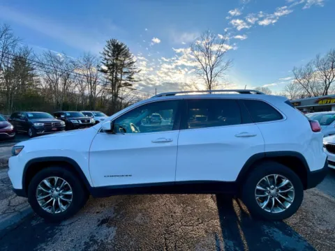 More photos of 2019 Jeep Cherokee Latitude Plus Sport Utility 4D at Auto Valley Group, PA