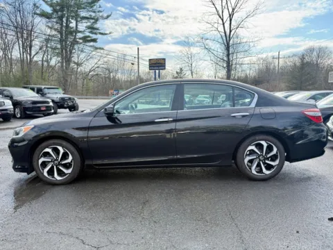 More photos of 2017 Honda Accord EX-L Sedan 4D at Auto Valley Group, PA