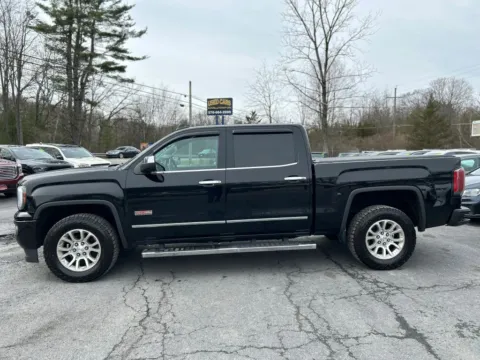 More photos of 2016 GMC Sierra 1500 Crew Cab SLE Pickup 4D 5 3/4 ft at Auto Valley Group, PA