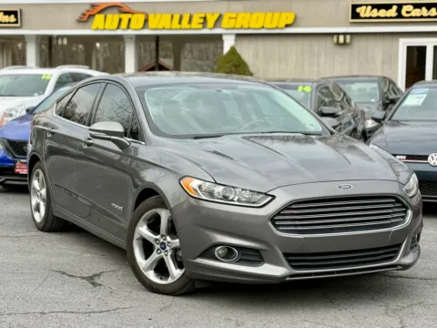 Gray 2014 Ford Fusion SE Hybrid Sedan 4D for sale in East Stroudsburg, PA