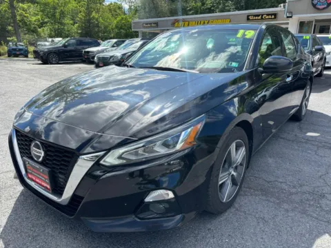 More photos of 2019 Nissan Altima 2.5 SV Sedan 4D at Auto Valley Group, PA