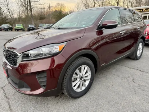 More photos of 2019 Kia Sorento LX Sport Utility 4D at Auto Valley Group, PA