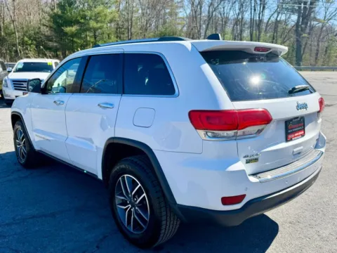 More photos of 2015 Jeep Grand Cherokee Limited Sport Utility 4D at Auto Valley Group, PA