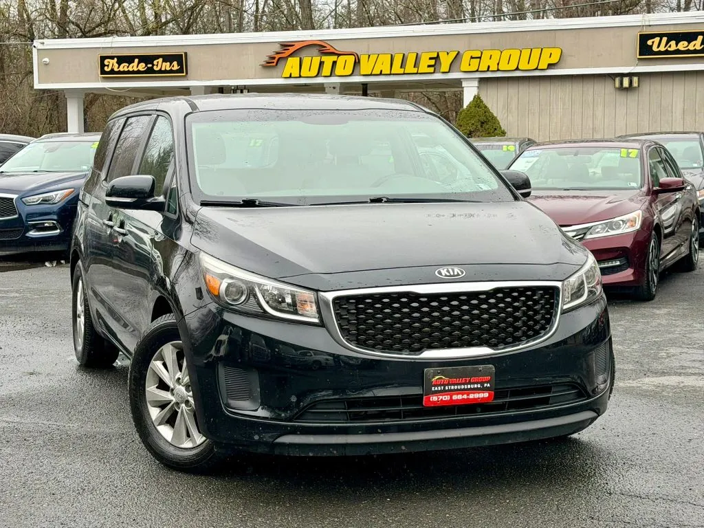 Black 2016 Kia Sedona L Minivan 4D for sale in East Stroudsburg, PA