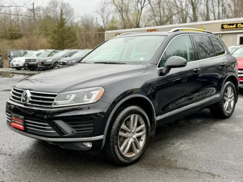 More photos of 2016 Volkswagen Touareg TDI Lux Sport Utility 4D at Auto Valley Group, PA