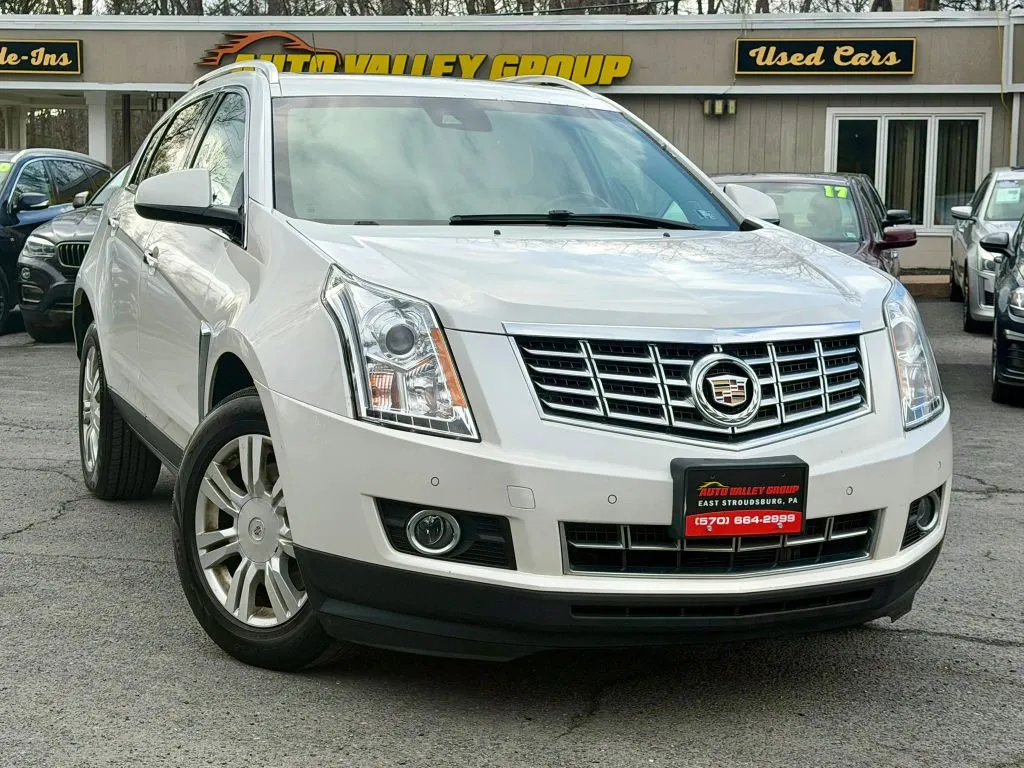 White 2013 Cadillac SRX Luxury Collection Sport Utility 4D for sale in East Stroudsburg, PA