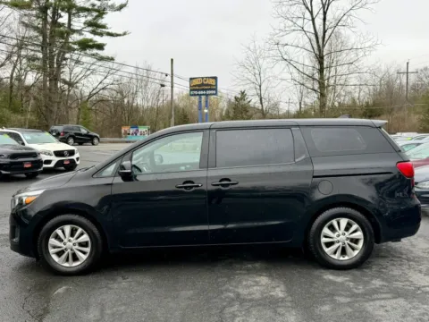 More photos of 2016 Kia Sedona L Minivan 4D at Auto Valley Group, PA