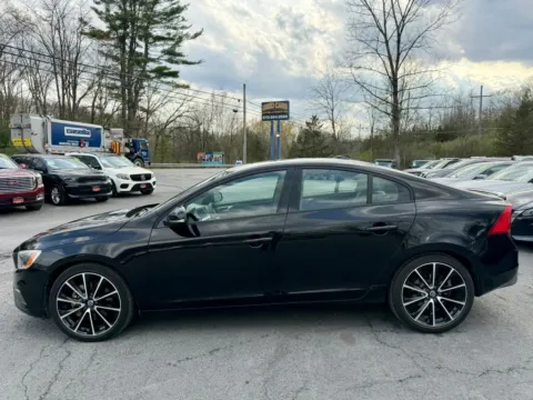 More photos of 2018 Volvo S60 T5 Dynamic Sedan 4D at Auto Valley Group, PA