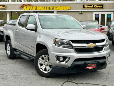 Silver 2017 Chevrolet Colorado Crew Cab LT Pickup 4D 5 ft for sale in East Stroudsburg, PA