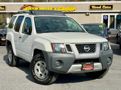 White 2015 Nissan Xterra X Sport Utility 4D for sale in East Stroudsburg, PA