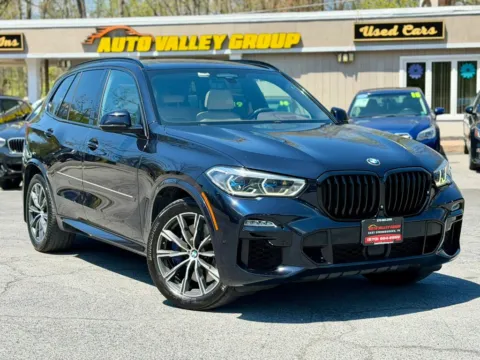 Blue 2019 BMW X5 xDrive50i Sport Utility 4D for sale in East Stroudsburg, PA