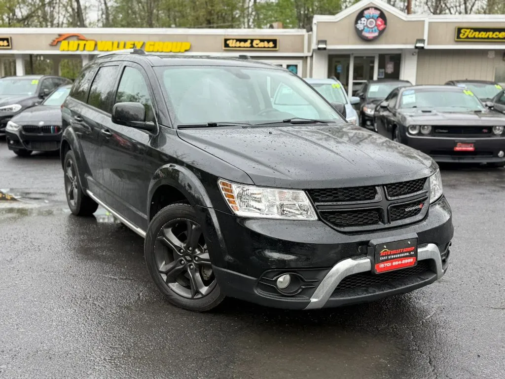 Used 2019 Dodge Journey Crossroad Sport Utility 4D for sale in