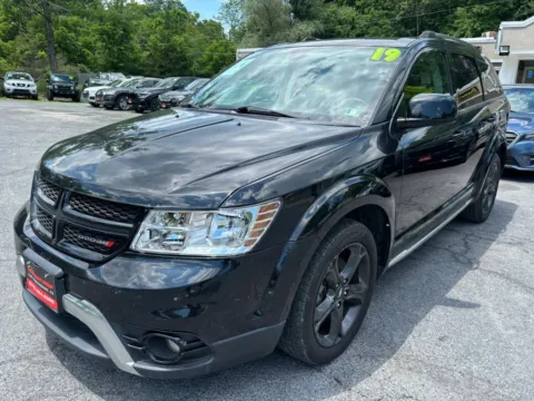 More photos of 2019 Dodge Journey Crossroad Sport Utility 4D at Auto Valley Group, PA