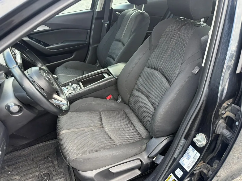 2018 Mazda Mazda3 Grand Touring - Photo 12