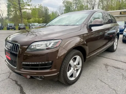 More photos of 2015 Audi Q7 3.0T Premium Sport Utility 4D at Auto Valley Group, PA