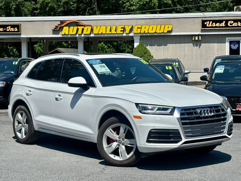 White 2018 Audi Q5 Premium Plus w/Technology Value Pkg Sport Utility 4D for sale in East Stroudsburg, PA