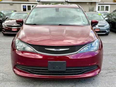 Another view of 2017 Chrysler Pacifica Touring Minivan 4D for sale in East Stroudsburg, PA at Auto Valley Group