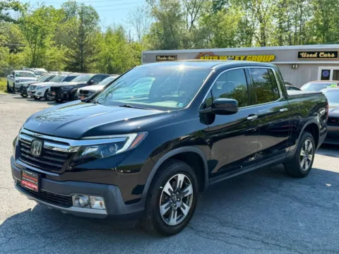 More photos of 2017 Honda Ridgeline RTL-E Pickup 4D 5 ft at Auto Valley Group, PA