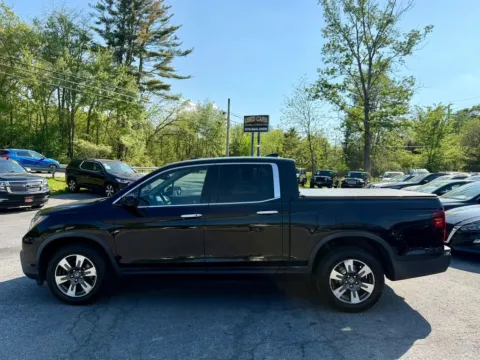 More photos of 2017 Honda Ridgeline RTL-E Pickup 4D 5 ft at Auto Valley Group, PA