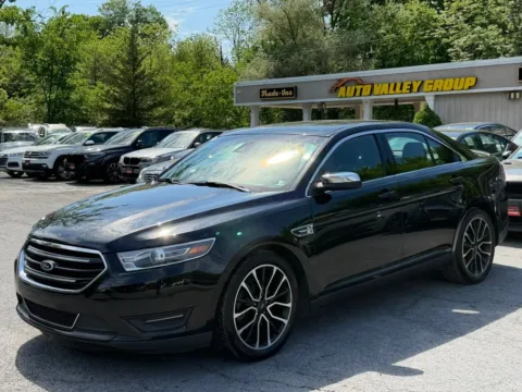 More photos of 2018 Ford Taurus Limited Sedan 4D at Auto Valley Group, PA