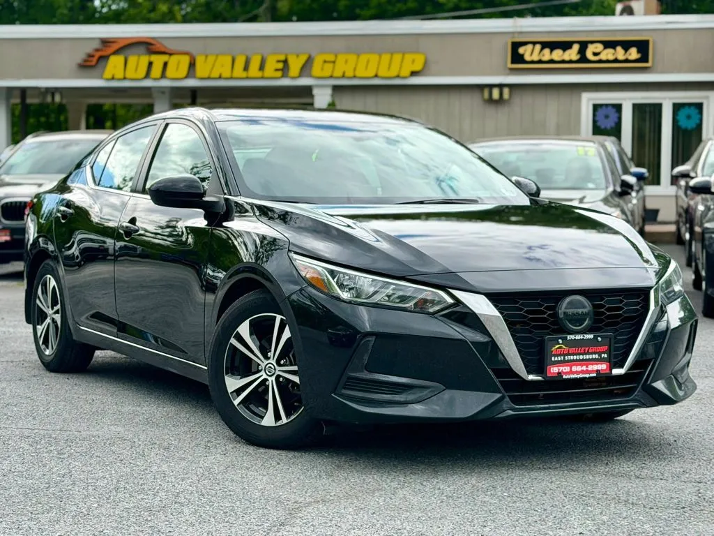 2022 Nissan Sentra SV CVT's photo