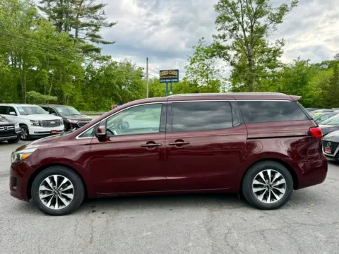 More photos of 2015 Kia Sedona SX Minivan 4D at Auto Valley Group, PA
