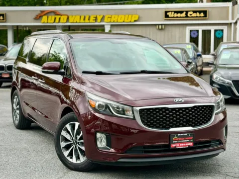 Red 2015 Kia Sedona SX Minivan 4D for sale in East Stroudsburg, PA