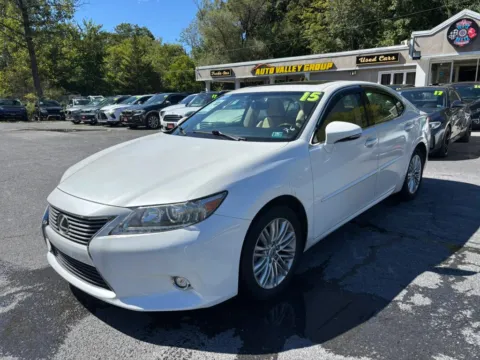 More photos of 2015 Lexus ES 350 Sedan 4D at Auto Valley Group, PA