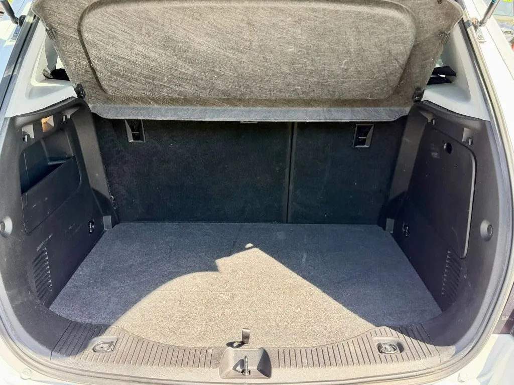 2019 Chevrolet Trax LS - Photo 13