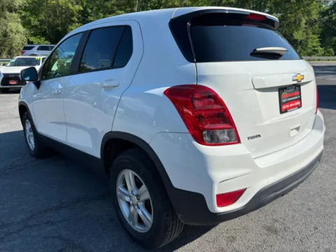 More photos of 2020 Chevrolet Trax LS Sport Utility 4D at Auto Valley Group, PA