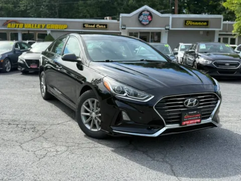 Black 2019 Hyundai Sonata SE Sedan 4D for sale in East Stroudsburg, PA