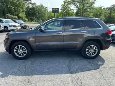 More photos of 2015 Jeep Grand Cherokee Limited Sport Utility 4D at Auto Valley Group, PA