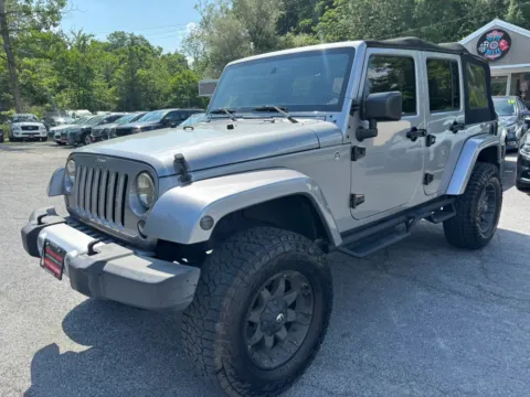 More photos of 2015 Jeep Wrangler Unlimited Sahara Sport Utility 4D at Auto Valley Group, PA