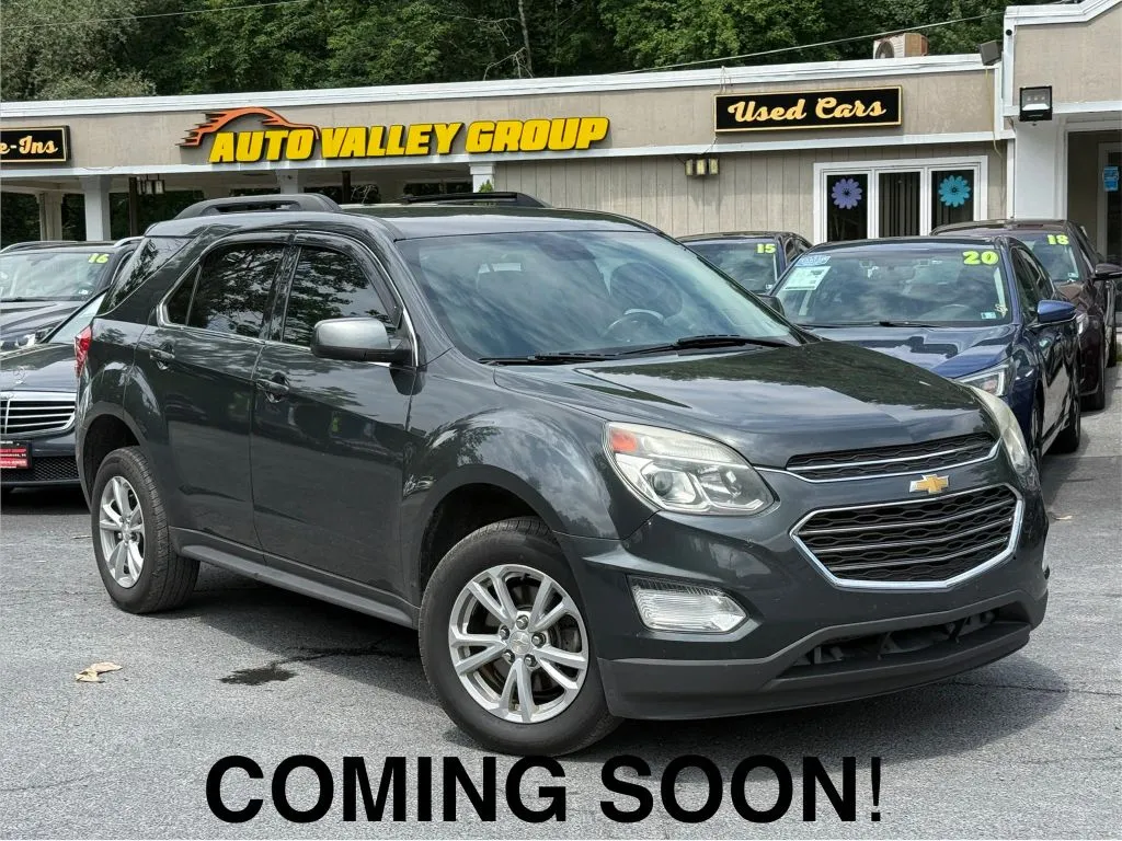 Gray 2017 Chevrolet Equinox LT Sport Utility 4D for sale in East Stroudsburg, PA