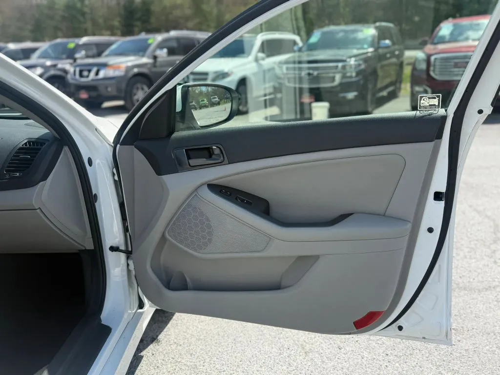 2015 Kia Optima LX - Photo 21