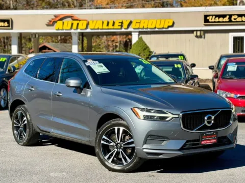 Gray 2020 Volvo XC60 T5 Momentum Sport Utility 4D for sale in East Stroudsburg, PA