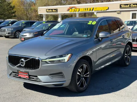More photos of 2020 Volvo XC60 T5 Momentum Sport Utility 4D at Auto Valley Group, PA
