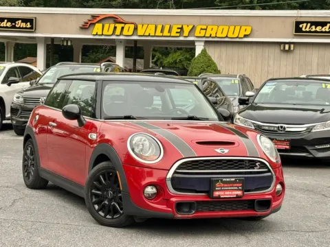Red 2017 MINI Hardtop 2 Door Cooper S Hatchback 2D for sale in East Stroudsburg, PA