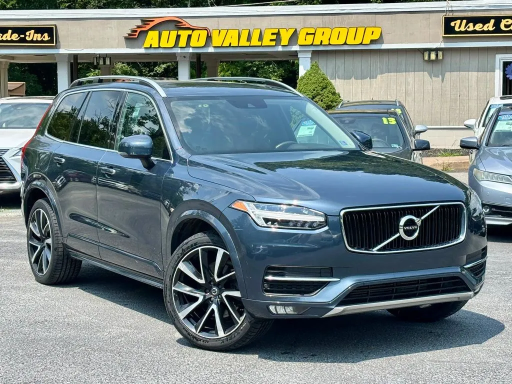 Blue 2019 Volvo XC90 T6 Momentum Sport Utility 4D for sale in East Stroudsburg, PA