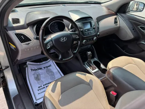 Photos of 2015 Hyundai Tucson SE Sport Utility 4D for sale in East Stroudsburg, PA at Auto Valley Group
