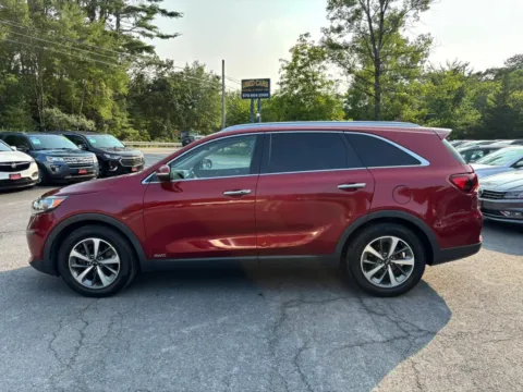 More photos of 2019 Kia Sorento EX Sport Utility 4D at Auto Valley Group, PA